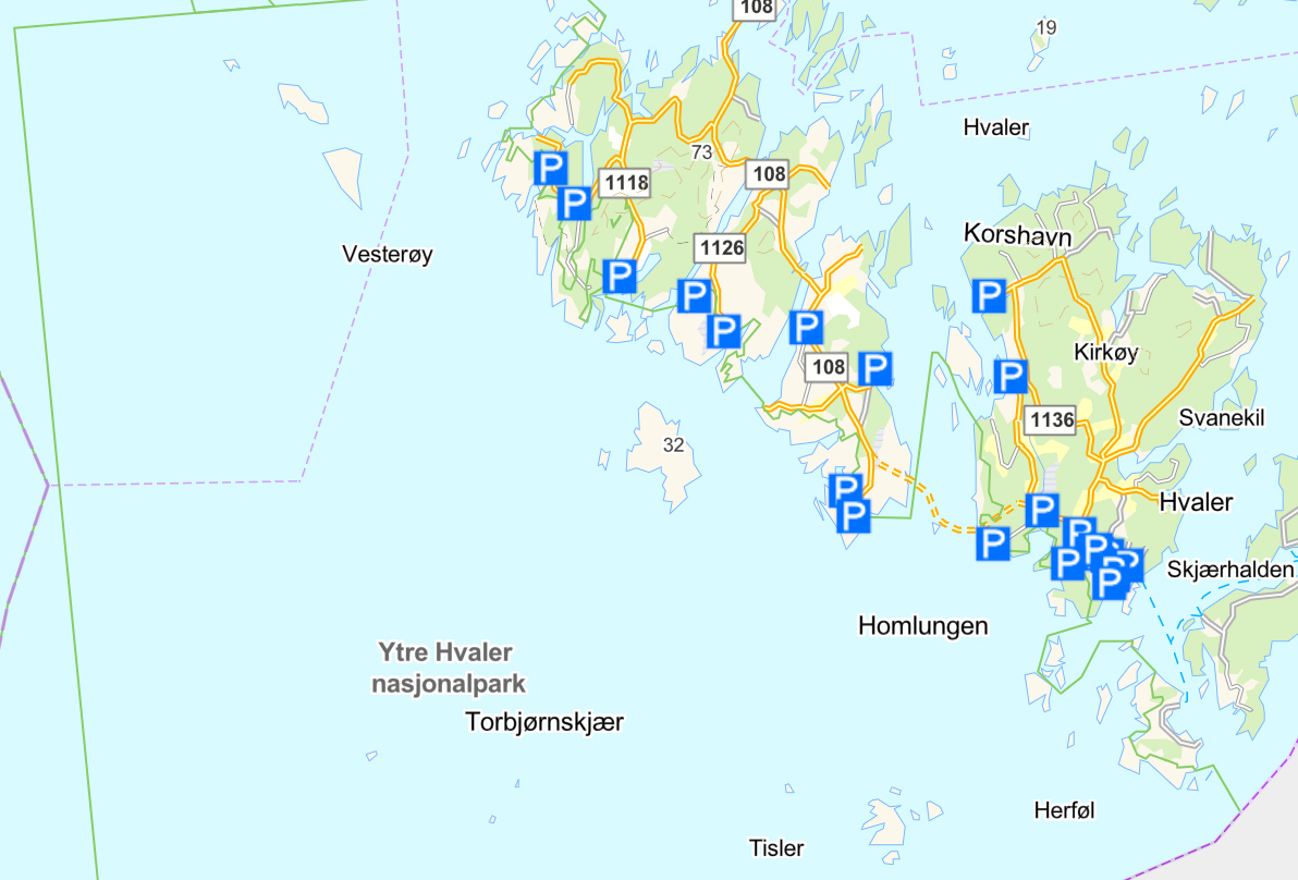 Svaberg ved Pølsesund, hus ved sjøkanten.